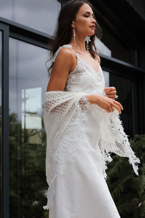 Phoenix. Manon Pascual, créatrice de robe de mariée sur mesure. Collection couture 2023. Robes de mariée prêt à porter et sur mesure